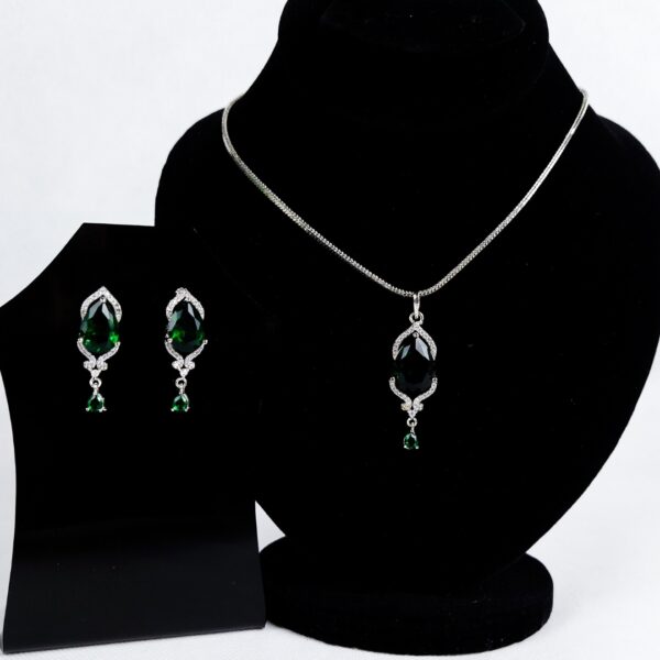 Deep Green Sapphire Set - Image 2